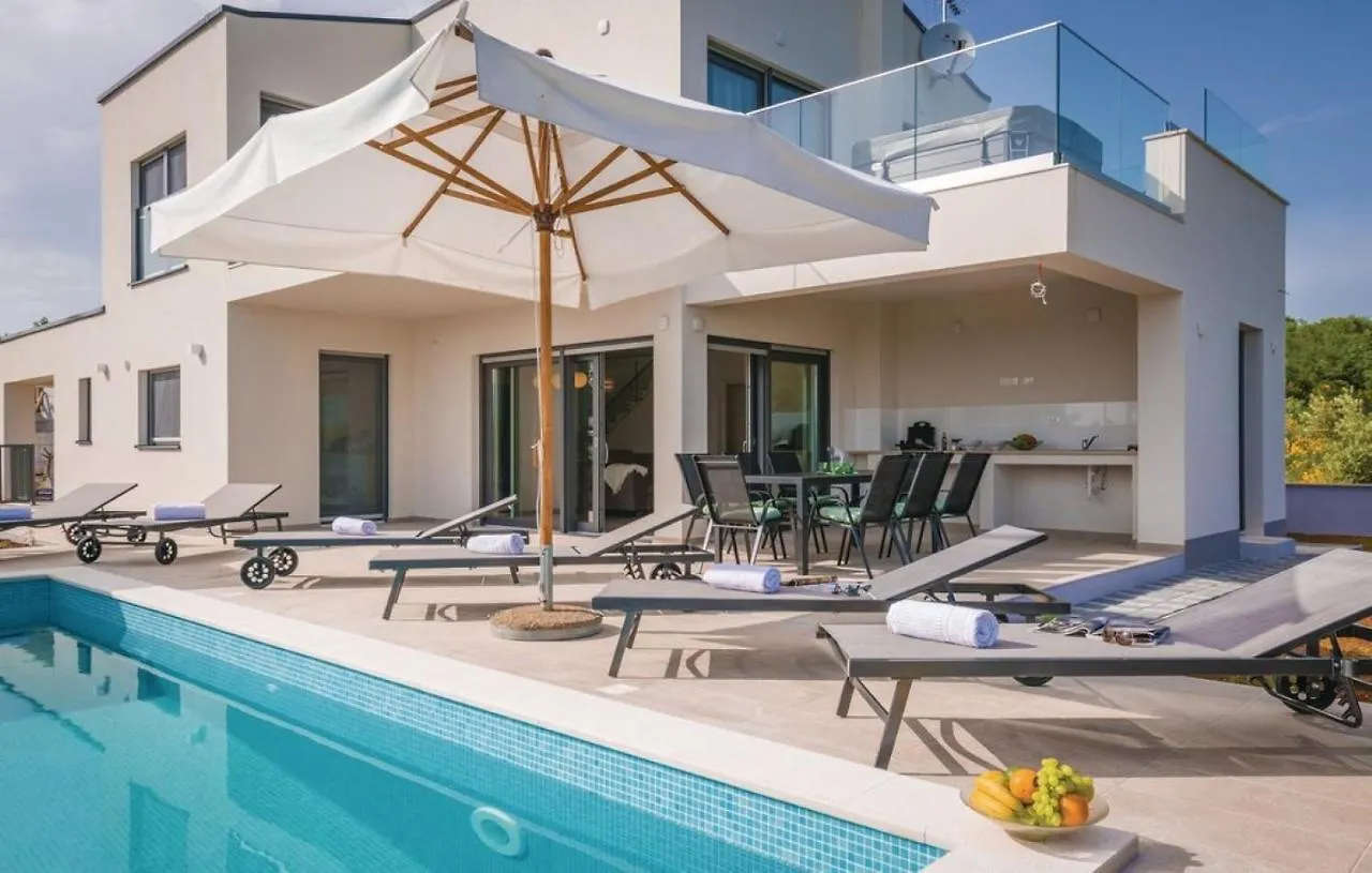 Villa Izabel With Hot Whirpool Krnica